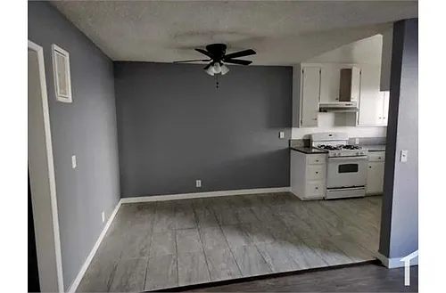 14837 Delano St #7 Photo 1