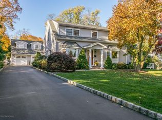 468 Harding Rd, Fair Haven, NJ 07704