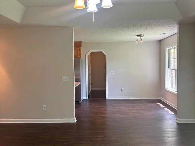 20 Walden Cir — Photo 15