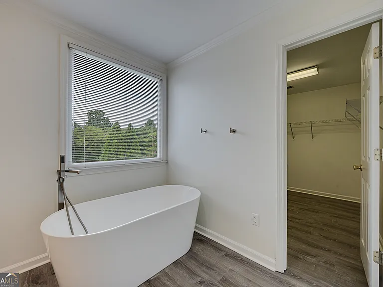 5795 Dovnick Dr — Photo 51