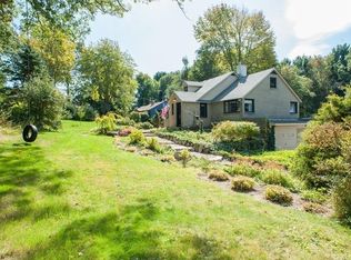 266 Kelly Rd, Northbridge, MA 01534