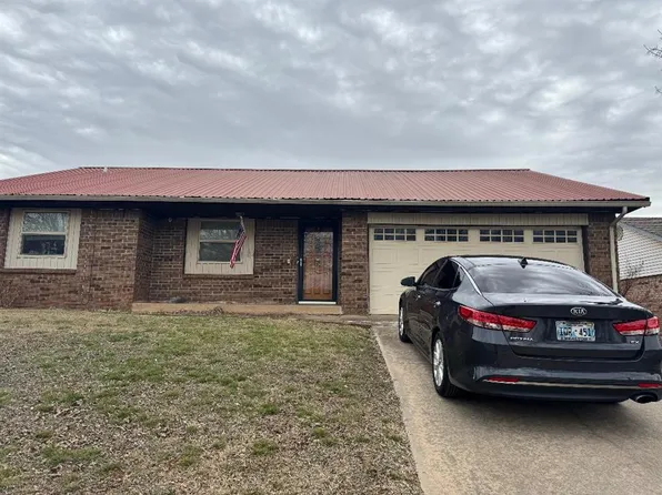 4736 Forest Hills Dr, Noble, OK 73068