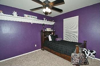 2nd image of 608 E Hillcrest Ln