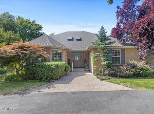 621 Friedline Rd, Yakima, WA 98908