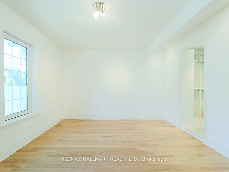 101 Pears Ave — Photo 21