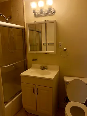 Rented by Oxford Property Group | media 28