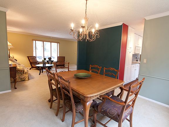 3rd image of 15216 Kempwood Dr