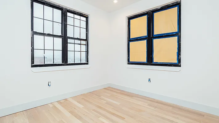 Rented by Nooklyn NYC LLC | media 21