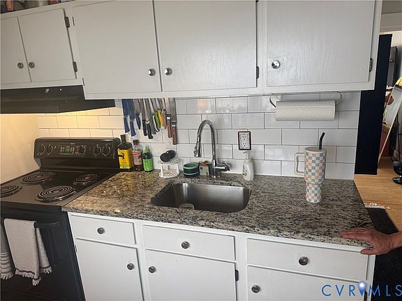 5th image of 612 C St