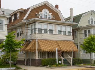 712 E 9th St, Ocean City, NJ 08226