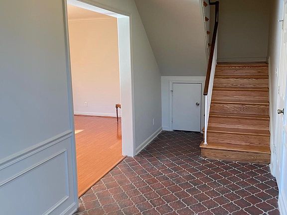 2nd image of 4726 Old Dominion Dr