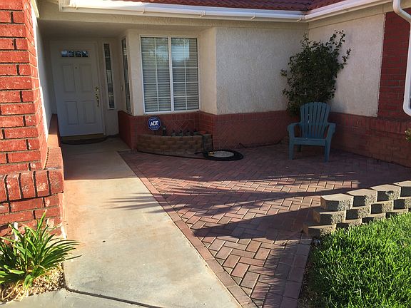 2nd image of 5803 Corinthian Pl