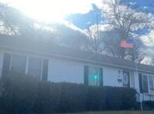 20 Oxford St, Wethersfield, CT 06109
