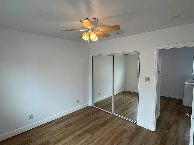 2229 Obama Blvd — Photo 17