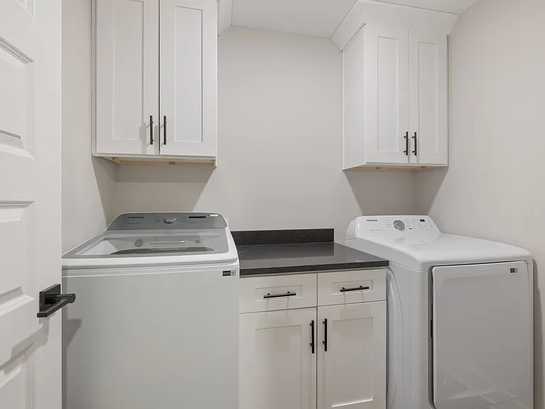 1810B Delta Ave — Photo 25