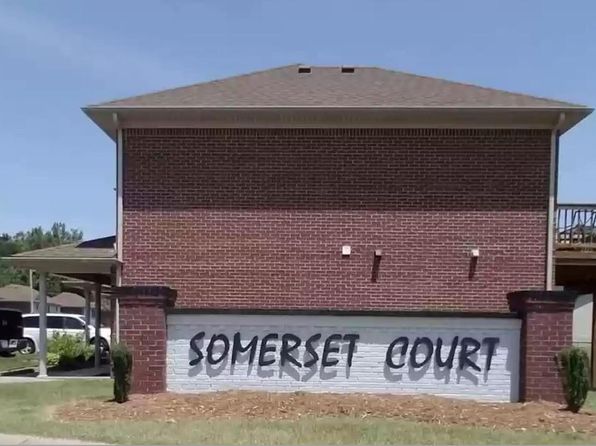 Somerset Courts | 101 Somerset Ct, Sellersburg, IN