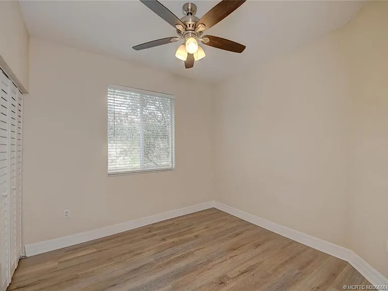 44 SE Sedona Cir #201 — Photo 27