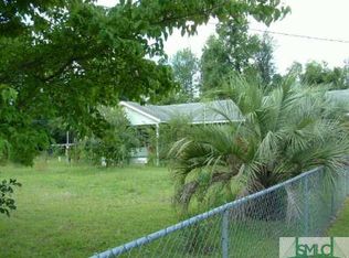 452 Bluff Dr, Bloomingdale, GA 31302