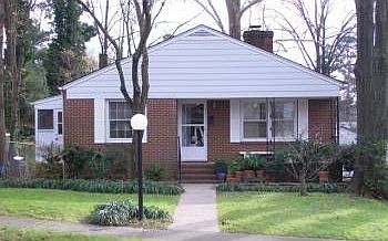 1st image of 2627 Beechwood St