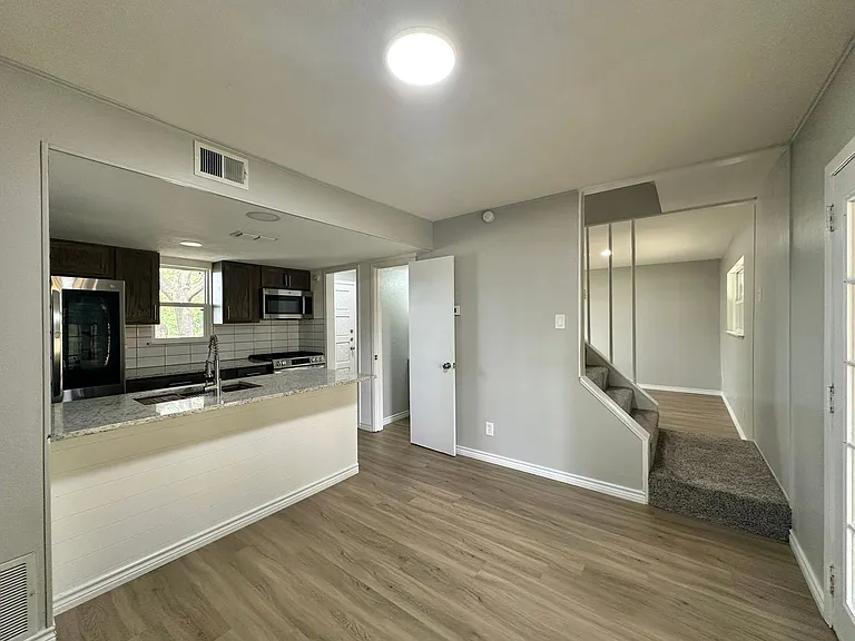 3204 Lake Rd — Photo 10