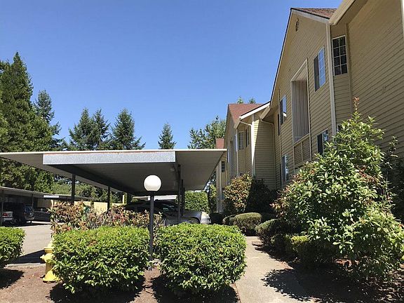 2nd image of 6435 132nd Ave NE #9ree723st