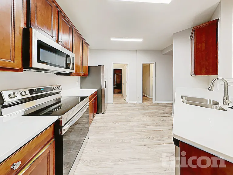 807 Chastain Ave — Photo 7