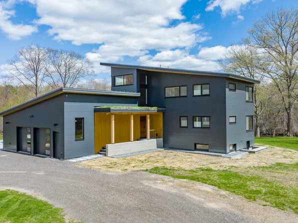 429 Sligo Road, Yarmouth, ME 04096