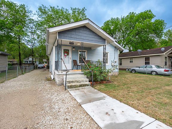 2nd image of 1906 S Orchard Knob Ave