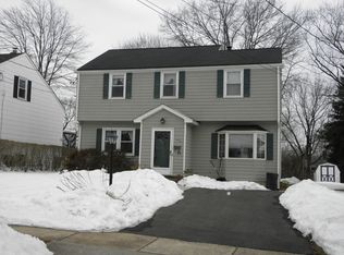 424 Catherine St, Somerville, NJ 08876