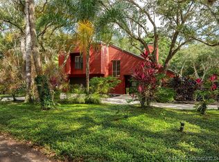 132 S River Rd, Sewalls Pt, FL 34996