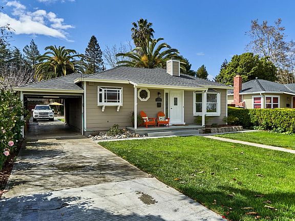 2nd image of 1125 Thornton Way