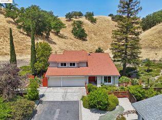 2353 Benham Ct, Walnut Creek, CA 94596