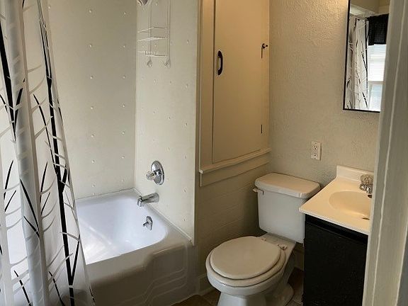 Lwr Bath
