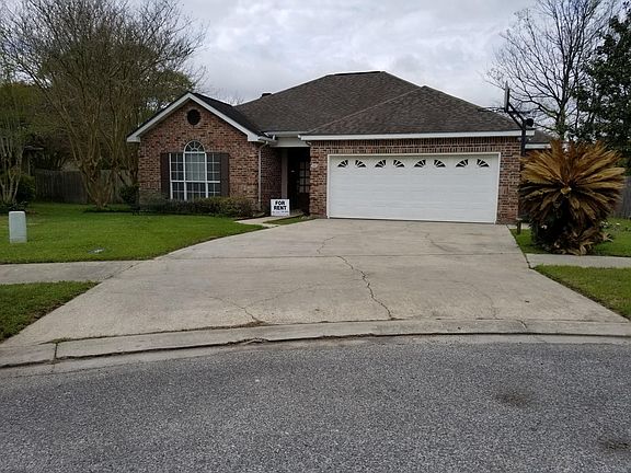 2nd image of 100 Wild Clover Pl