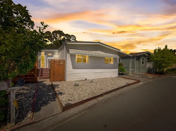 3 Yosemite Rd, San Rafael, CA 94903