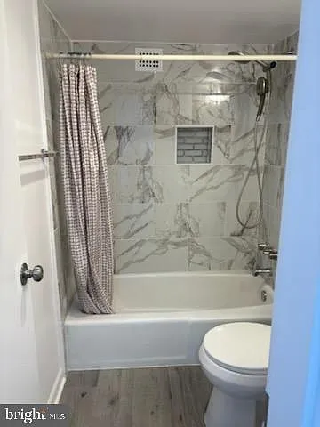 301 N Beauregard St #1210 — Photo 2