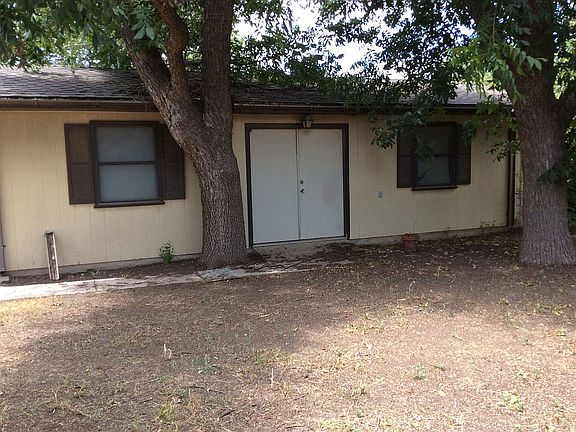 5th image of 408 S Cypress St