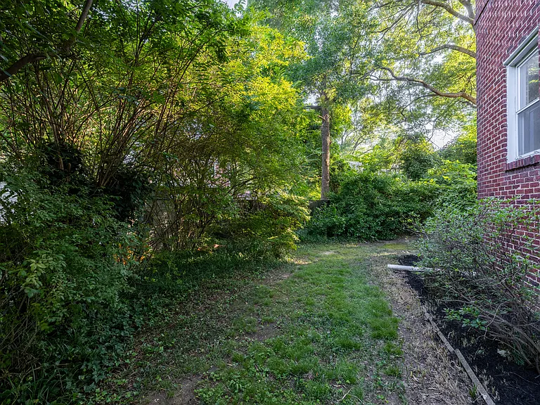 4603 Guilford Pl — Photo 36