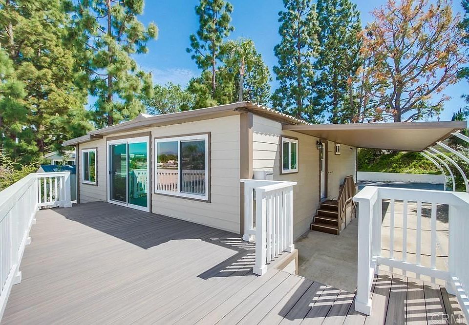 1st image of 1145 E Barham Dr Space 32
