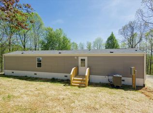 101 Lookout Ridge Rd, Blue Ridge, VA 24064