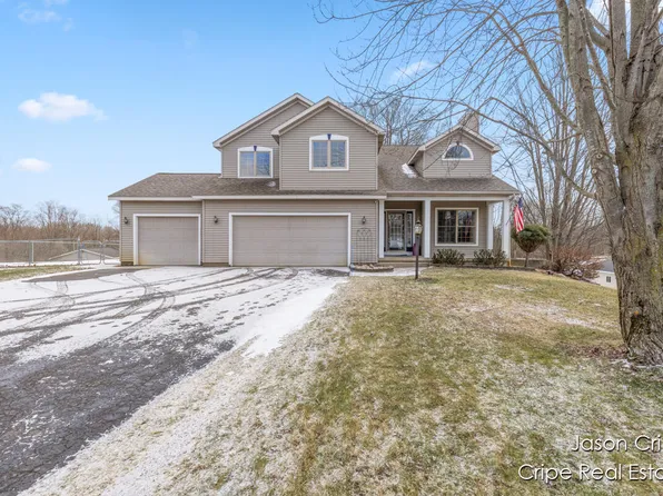 10098 S Ridge Dr SE, Caledonia, MI 49316