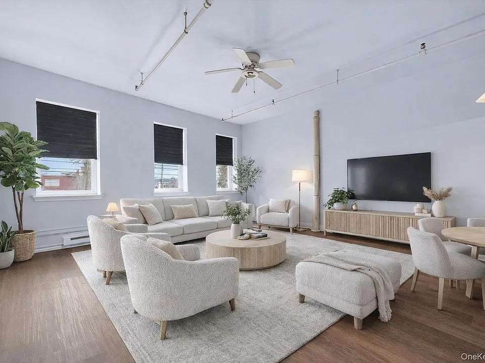 23 W Main St #1