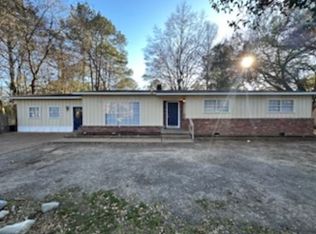 119 S Canton Club Cir, Jackson, MS 39211