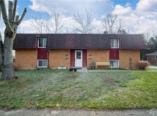1300 King Richard Pkwy, Dayton, OH 45449