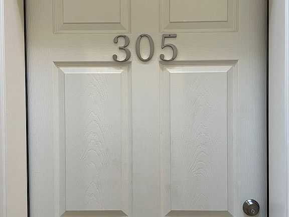 2nd image of 1510 C St Unit 305
