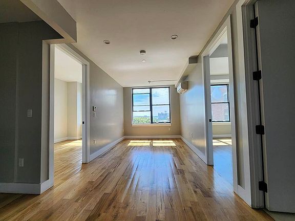 3rd image of 333 Cypress Ave #6G