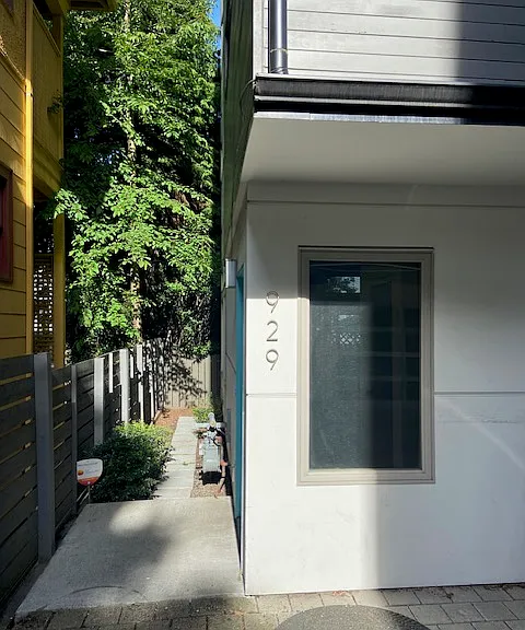 Front of unit