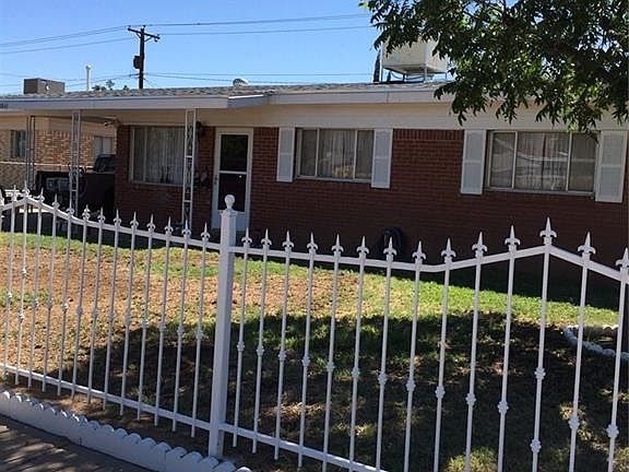 2nd image of 5841 Bagdad Way