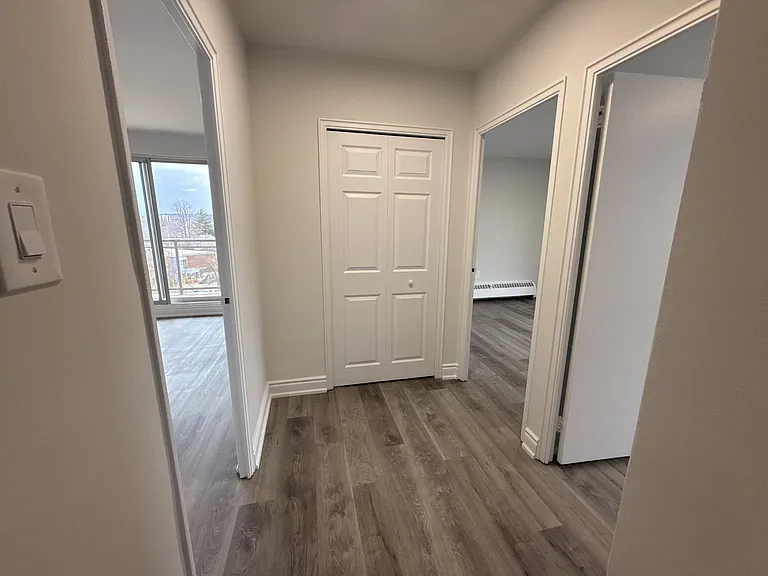 480 Maple Ave — Photo 15