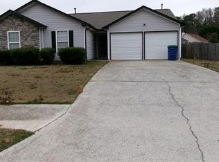 2850 High Tide Dr, Atlanta, GA 30349